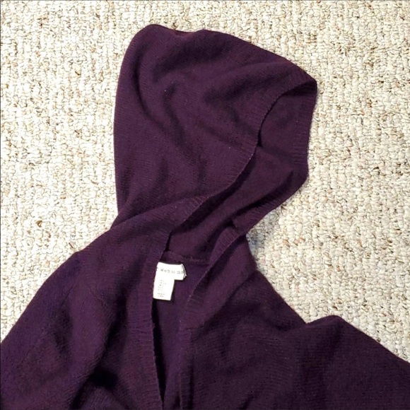 Beautiful Long open front vest style cardigan - Picture 6 of 11